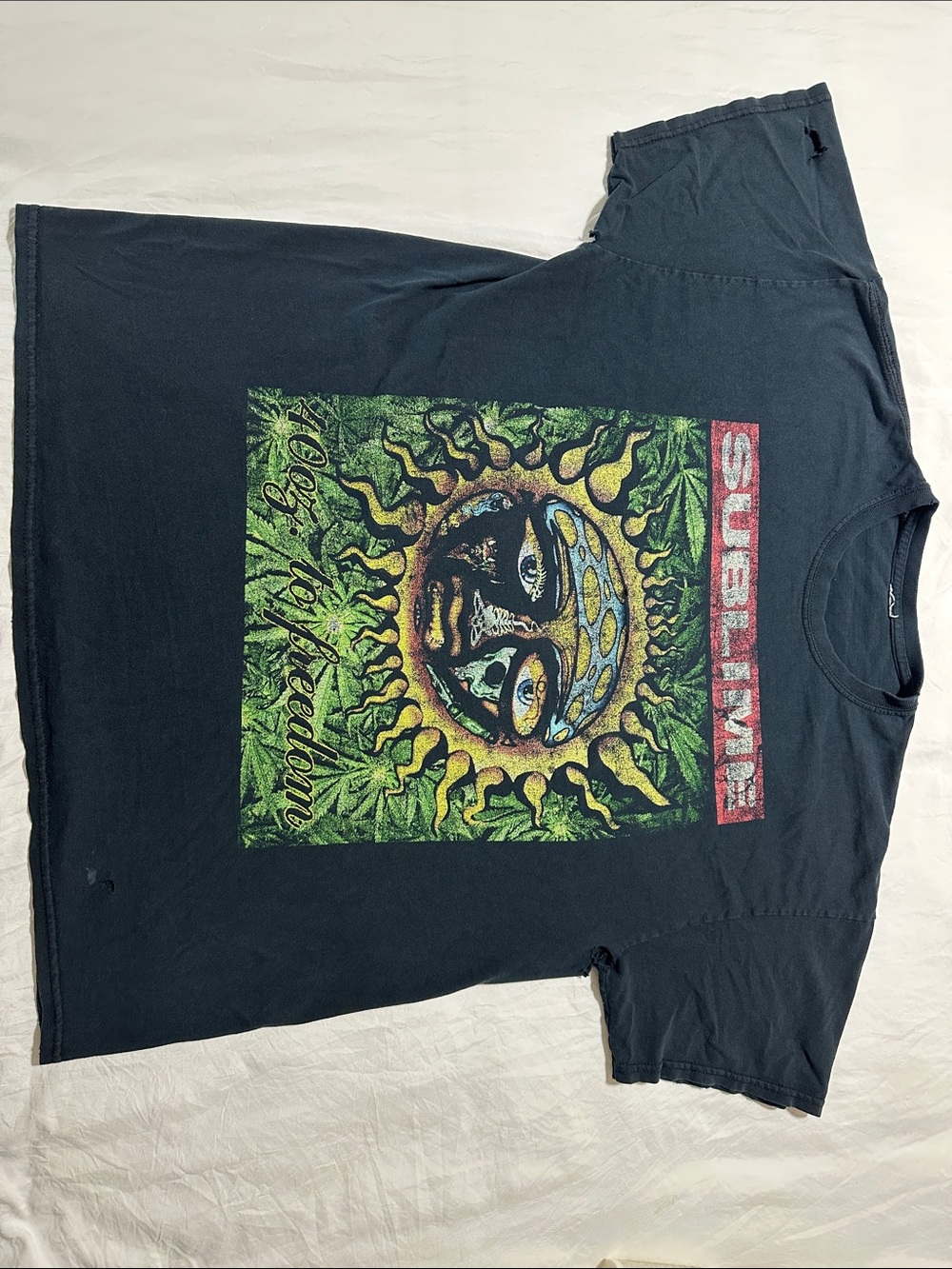 Sublime 40oz. To Freedom Graphic Tee – Vintage Style Band T-Shirt - Picture 2 of 3